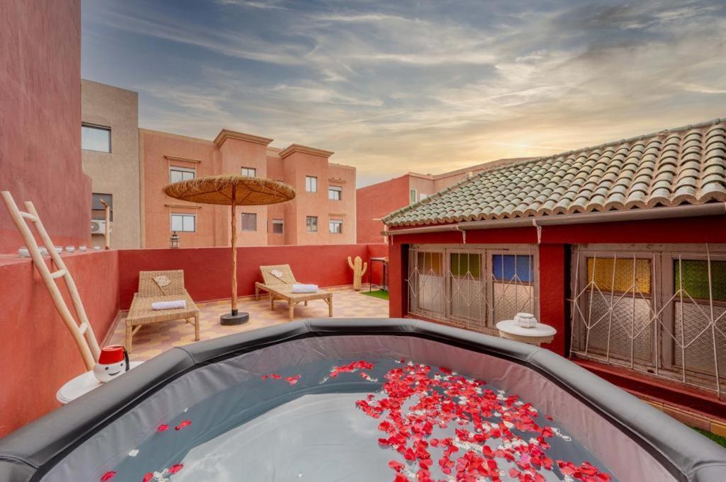 Rooftop Centre Ville Jacuzzi マラケシュ エクステリア 写真